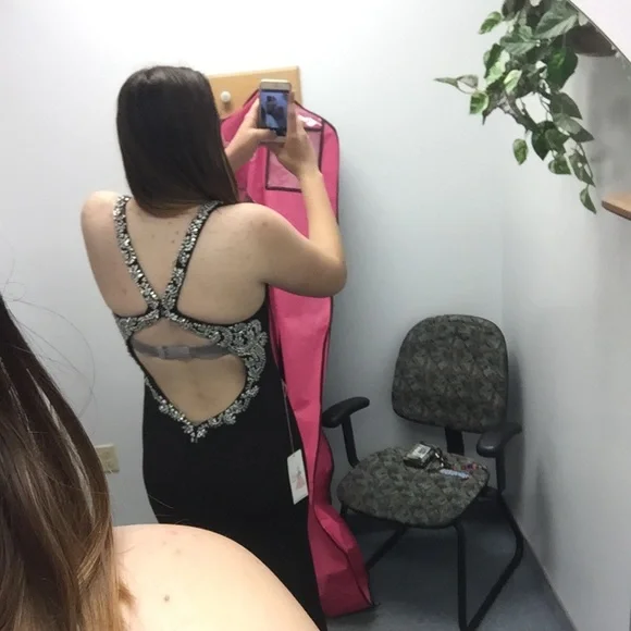 Really nice black and silver prom dress - Picture 3 of 4